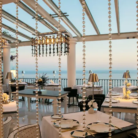 Franca Hotel 5*
