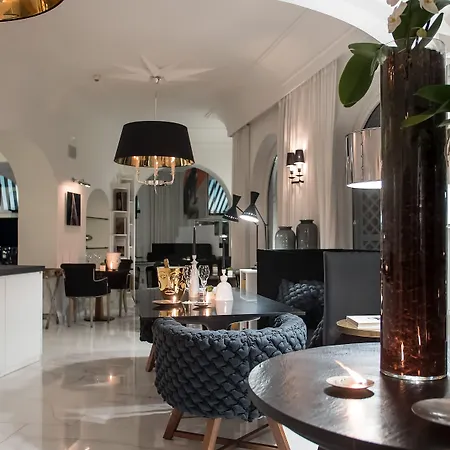 Franca Otel Positano