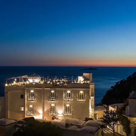 Franca Hotel