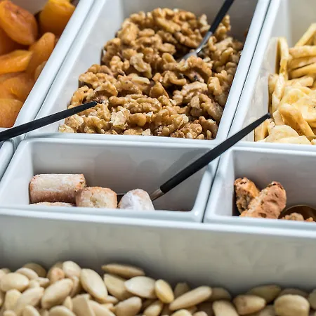 Franca Отель Позитано