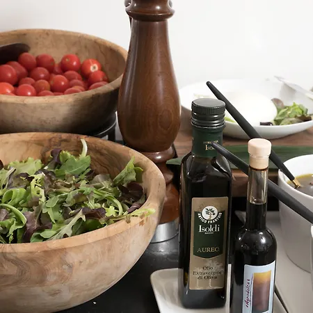 Отель Franca 5*